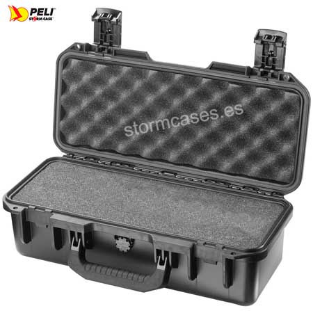 PELICAN STORM CASE iM2306 negra con espuma
