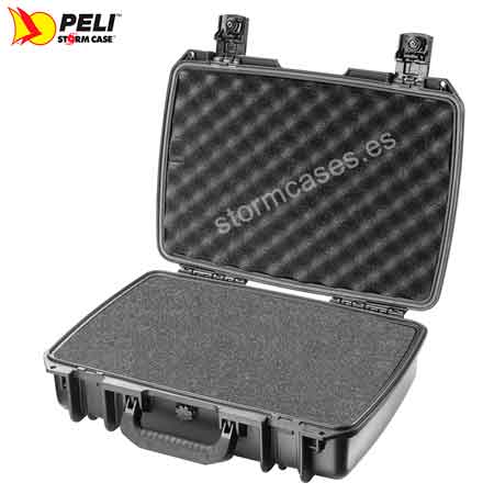 PELICAN STORM CASE iM2370 negra con espuma